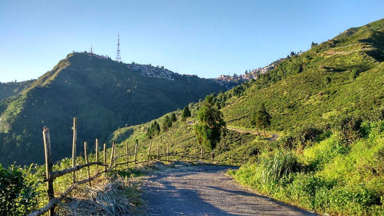 Family Homestay Kurseong Bagian luar foto
